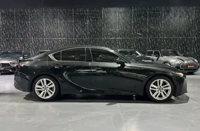 Lexus IS 300 2023