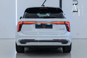 Hongqi E-HS9 2022