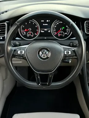 Volkswagen Golf 2019