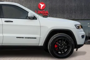 Jeep Grand Cherokee 2021