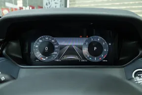 Land Rover Range Rover Velar 2025
