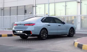 BMW 7 Series 735 2024