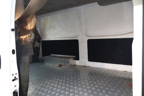 Nissan Caravan / Urvan 2022