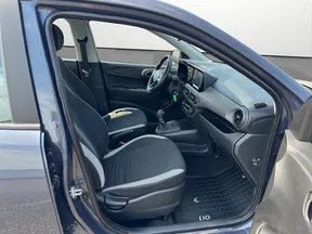 Hyundai i10 2021