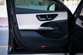 Mercedes-Benz E-Class 2025