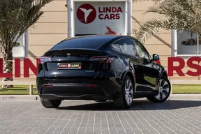 Tesla Model Y Long Range 2024