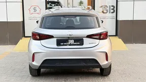 MG 3 2025