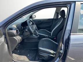 Hyundai i10 2021