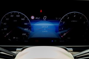 Mercedes-Benz S-Class 580 2024