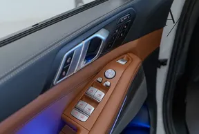BMW X7 40 2025