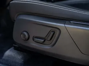 Volvo XC40 2024