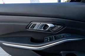 BMW 3 Series 330 2021