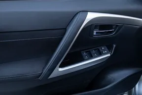 Mitsubishi Montero Sport 2025