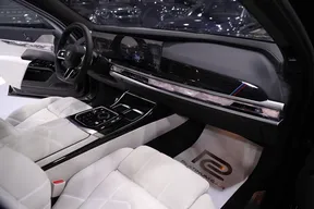 BMW 7 Series 740 2026