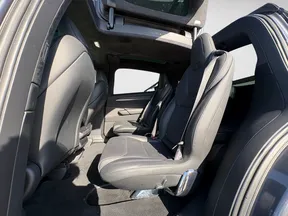 Tesla Model X 2023