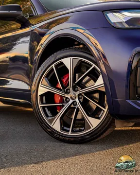 Audi SQ5 2023