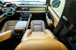 Land Rover Defender 90 2023