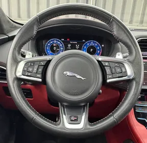 Jaguar F-Pace SVR 2019