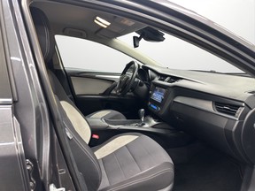 Toyota Avensis 2016