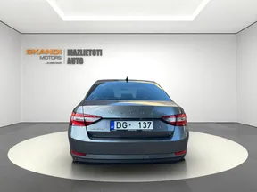 Škoda Superb 2022