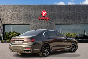 BMW 7 Series 730L 2021