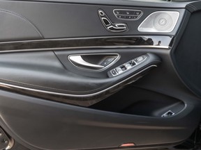 Mercedes-Benz S-Class 550 2015