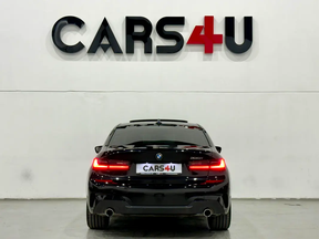 BMW 3 Series 330 2022