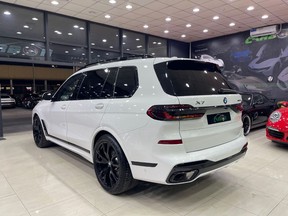 BMW X7 40i 2024