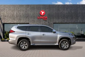 Mitsubishi Montero Sport 2025