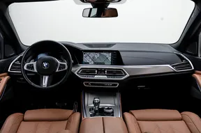 BMW X5 40 2023