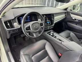 Volvo S90 2022