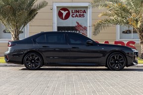 BMW 7 Series 760 2023