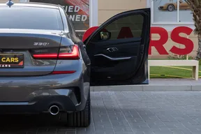 BMW 3 Series 330 2021