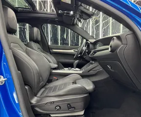 Alfa Romeo Stelvio 2024