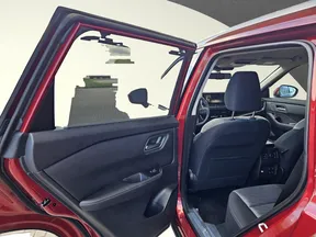 Nissan X-Trail 2025