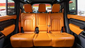 Land Rover Defender 110 2023