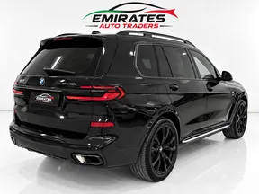 BMW X7 40 2024
