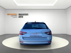 Škoda Superb Combi 2022
