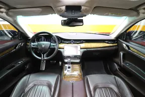 Maserati Quattroporte 2014