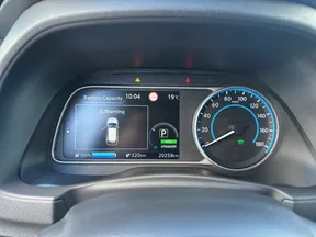Nissan Leaf 2023