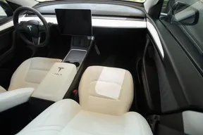 Tesla Model Y Long Range 2022