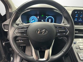 Hyundai Santa Fe 2023