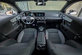 Mercedes-Benz A-Class 200 2021