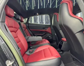 Porsche Taycan GTS 2023