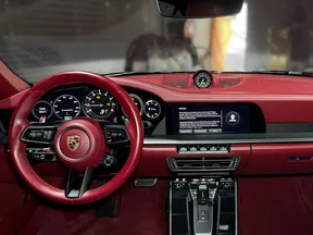 Porsche 911 Carrera 4 2023