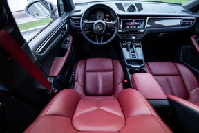 Porsche Macan S 2024