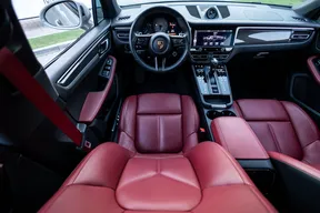 Porsche Macan S 2024