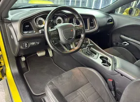 Dodge Challenger 2020