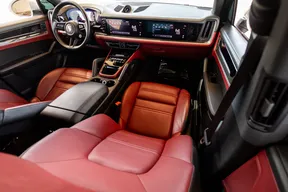 Porsche Cayenne Coupé 2025