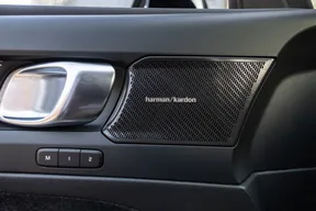 Volvo XC40 2023